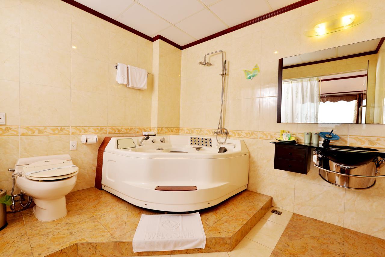 Grand Ha Long Hotel Extérieur photo